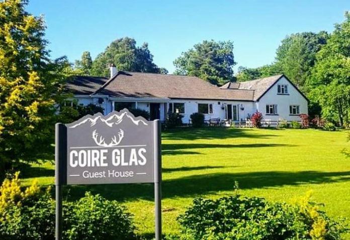 Coire Glas Guest House 스핀브리지 외부 사진